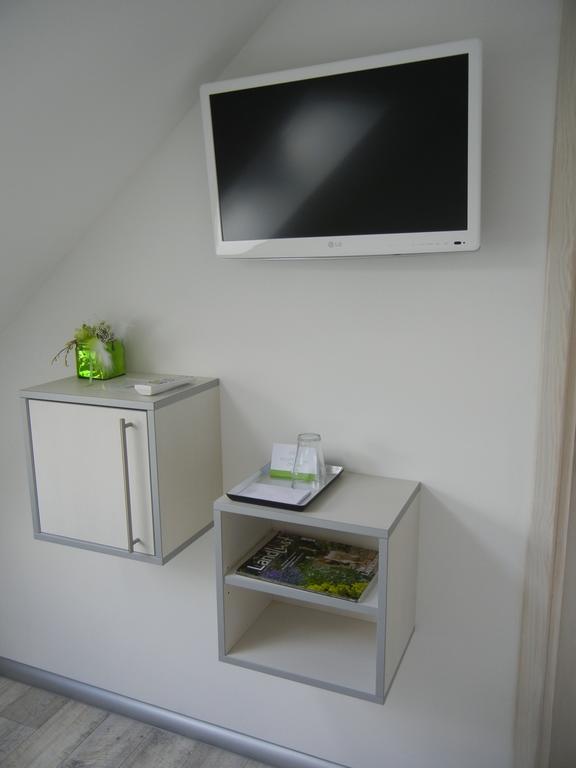 Gutshof Zum Adlernest Hotel Arnsnesta Bilik gambar